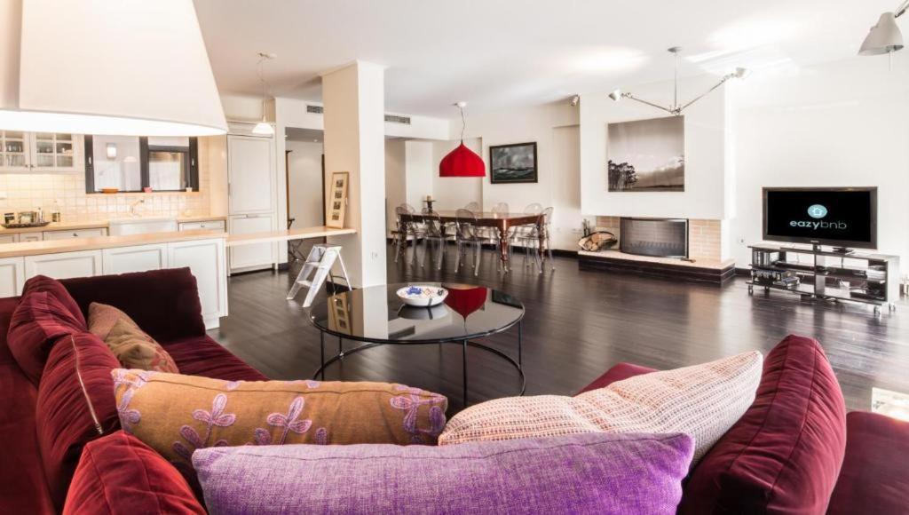Apartment Plaka Hill Luxury Flat