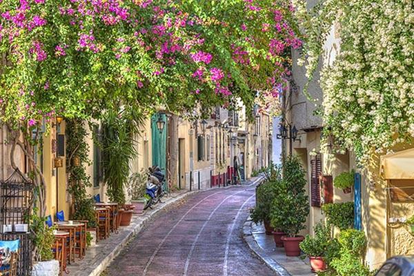 Plaka Hill Luxury Flat *